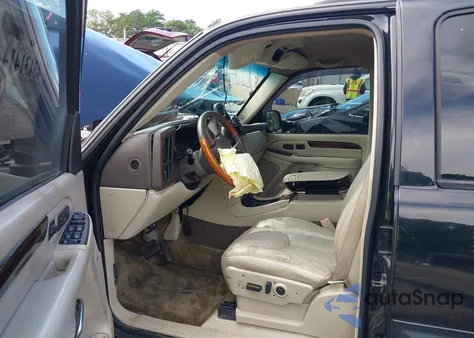 2003 Cadillac Escalade Ext Standard z USA, uszkodzony, nr VIN 3GYEK63N53G332472